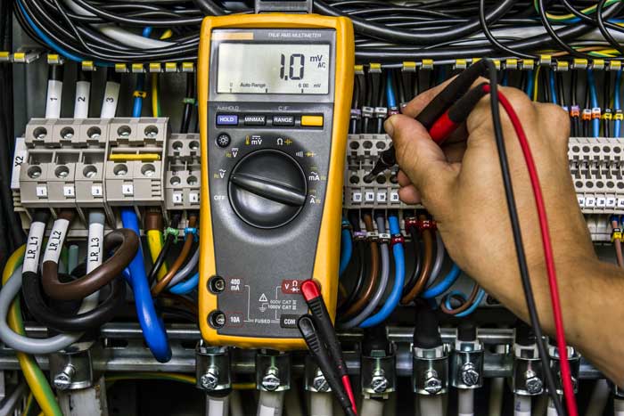 DET50183 Electrical Maintenance And Repair